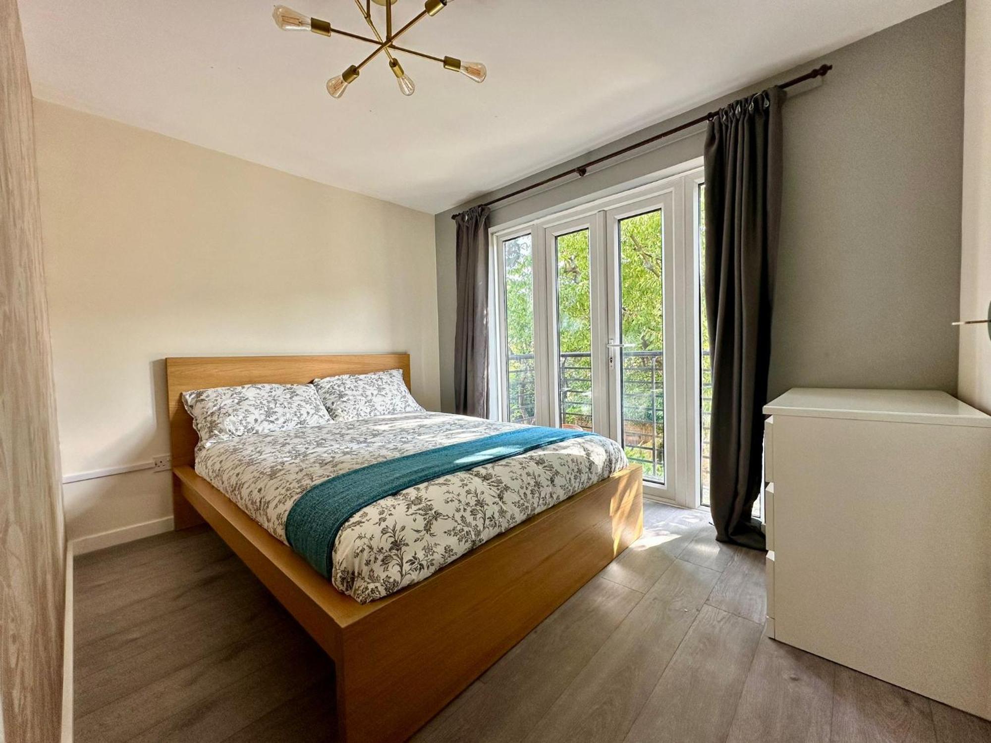 Cosy 2 Bedroom Flat In Manor House London Exteriör bild