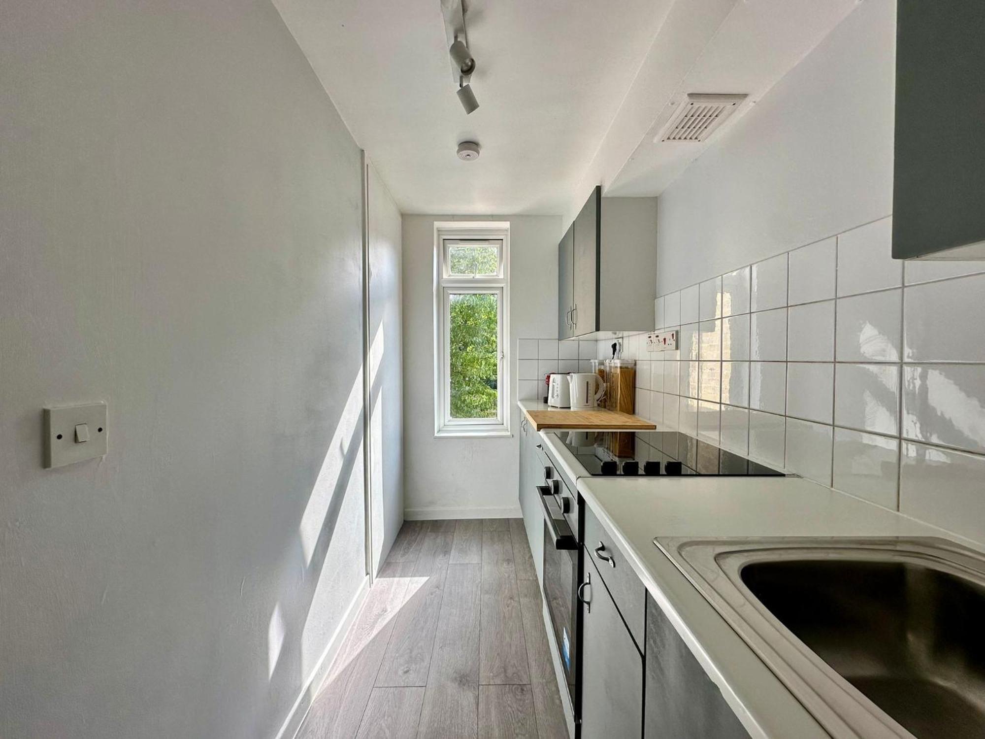 Cosy 2 Bedroom Flat In Manor House London Exteriör bild